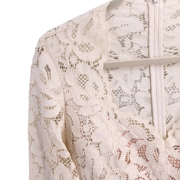 🚨Alexis Size Large Manolo Romper Long Sleeve Ivory Lace Bridal Bride-to-Be - Picture 8 of 10